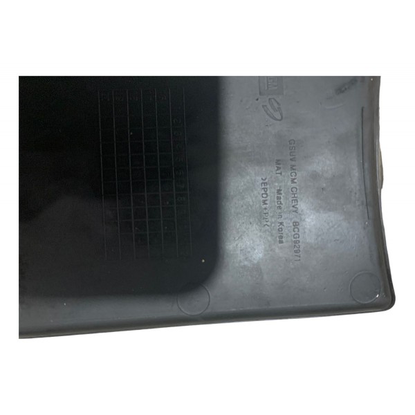 Tapete Borracha Dianteiro Console Central Tracker 1.4 Ltz 17 Preto