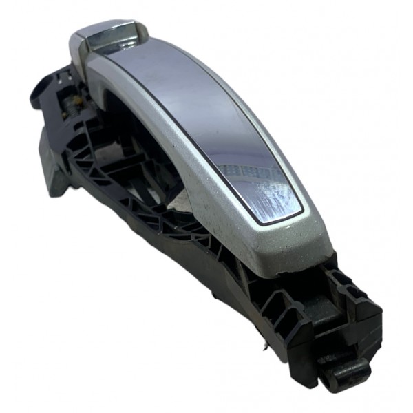 Maçaneta Externa Traseira Esquerda Gm Tracker Ltz 1.4 2017 Traseira