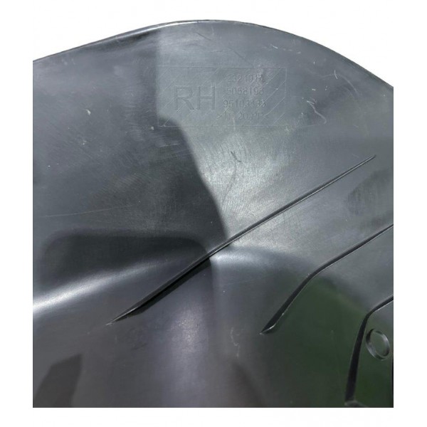 Soleira Dianteira Direita Gm Tracker Ltz 1.4 2017