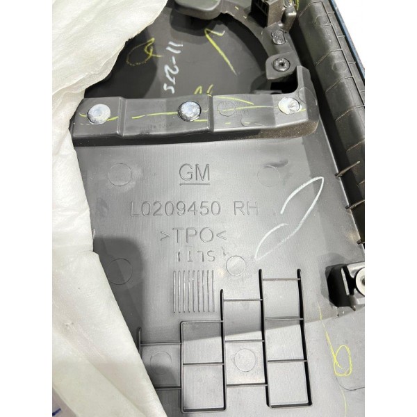 Forro Porta Dianteira Passageiro Gm Tracker Ltz 1.4 17