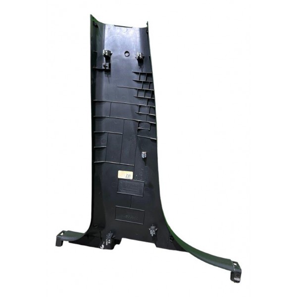 Acabamento Inferior Coluna Central Direita Tracker 1.4 17