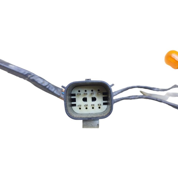 Chicote Farol Dianteiro Direito Gm Onix Plus 1.0 Turbo 2019