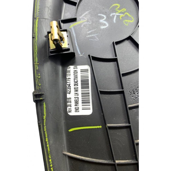 Moldura Lateral Esquerdo Tabelier Gm Tracker Ltz 1.4 2017