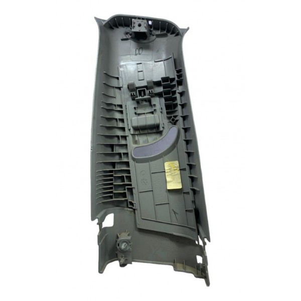 Moldura Coluna Superior Direita Tracker Ltz 1.4 2017