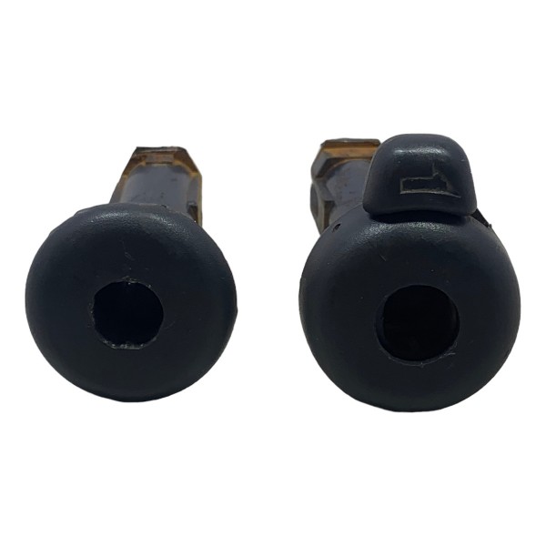 Par Guia Encosto Cabeça Dianteiro Passageiro Subaru Gc 1998 Preto