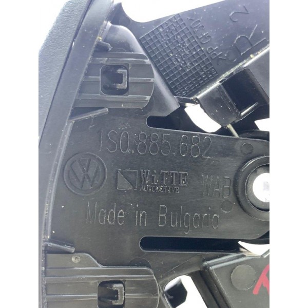 Trava Dobradiça Banco Traseiro Direito Vw Up Take 1.0 2016