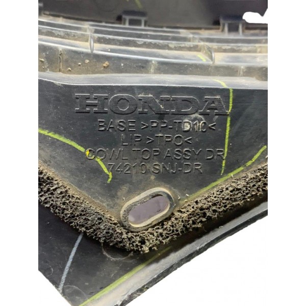 Acabamento Grelha Capo Esquerdo Civic 2.0 Si 2010