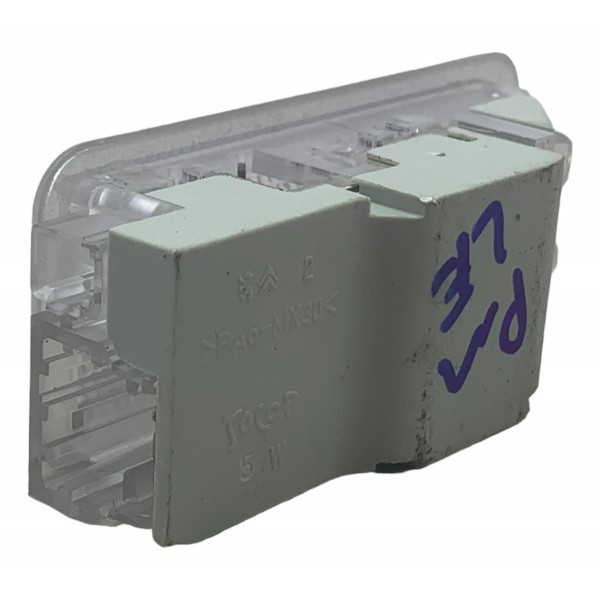 Luz Cortesia Porta Malas Lado Esquerdo Citroen Ds3 1.6 Thp