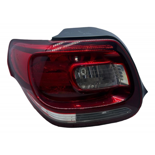 Lanterna Traseira Esquerda Citroen Ds3 1.6 Thp 2013 Esquerdo Vermelho
