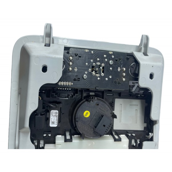 Luz Cortesia Dianteira Teto Vw Jetta 1.4 Tsi 2018 Ler