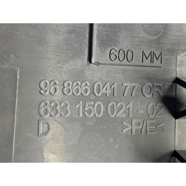 Soleira Porta Dianteira Direita Citroen Ds3 1.6 Thp 2013 Preto