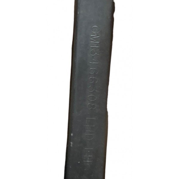 Haste Limpador Para Brisa Dianteira Direita Cruze Ltz 1.4 18 Direito