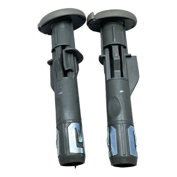 Par Guia Encosto Banco Traseiro Direito Cruze Ltz 1.4 18