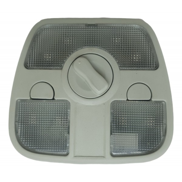 Luz Cortesia Dianteira Chery Celer 1.5 Hatch 2015