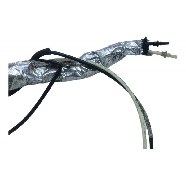 Par Duto Combustivel Inferior Assoalho Flex Up Tsi 19