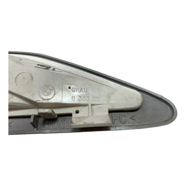 Luz Cortesia Traseira Esquerda Bmw 528i 2.8 24v E39 1998