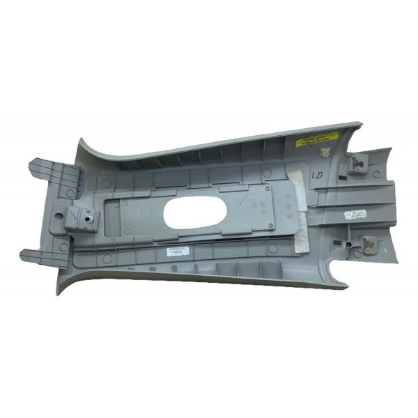 Acabamento Coluna Central Superior Direito Toro 1.8 2019