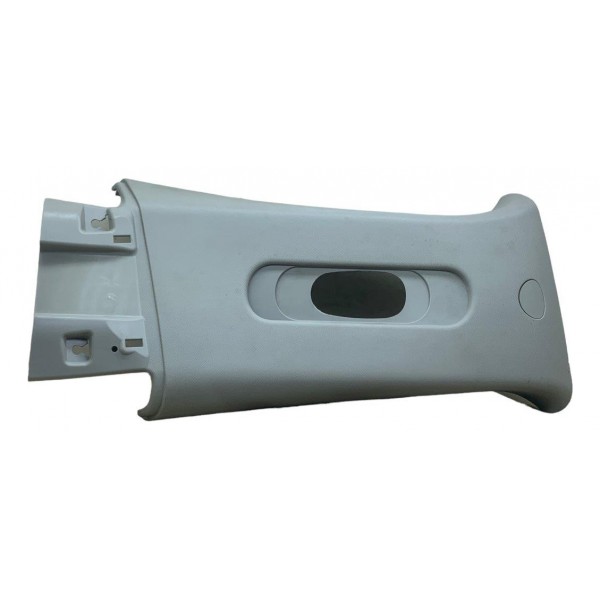 Acabamento Coluna Central Superior Direito Toro 1.8 2019