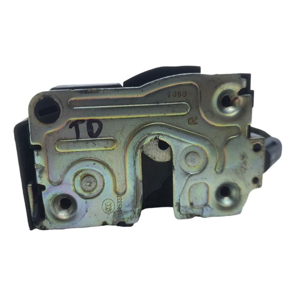 Trava Eletrica Porta Traseira Direita Chery Celer 1.5 2015