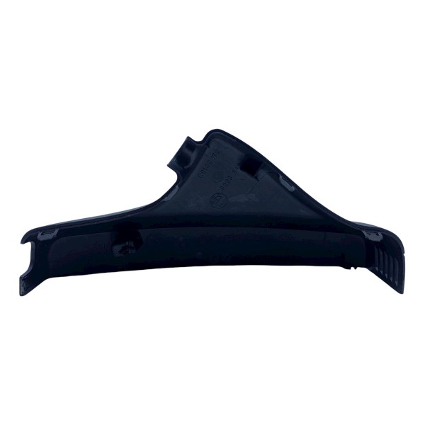 Moldura Direito Retrovisor Central Parabrisa Bmw X1 2015 Ler