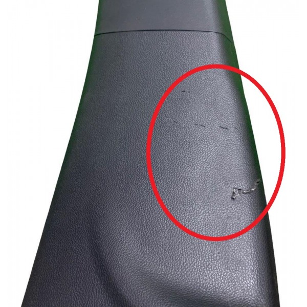 Acabamento Coluna Central Esquerda Cruze Midnight 1.4 23 Ler