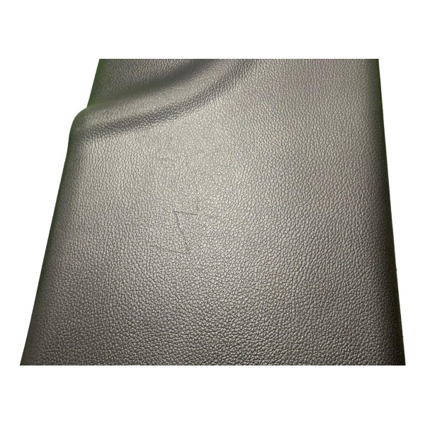 Acabamento Coluna Central Direito Cruze Midnight  1.4 2023