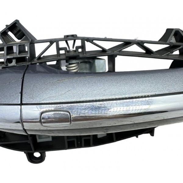 Maçaneta Externa Dianteira Direita Cruze 1.4 Turbo 2023 Ler Dianteira Cinza-escuro