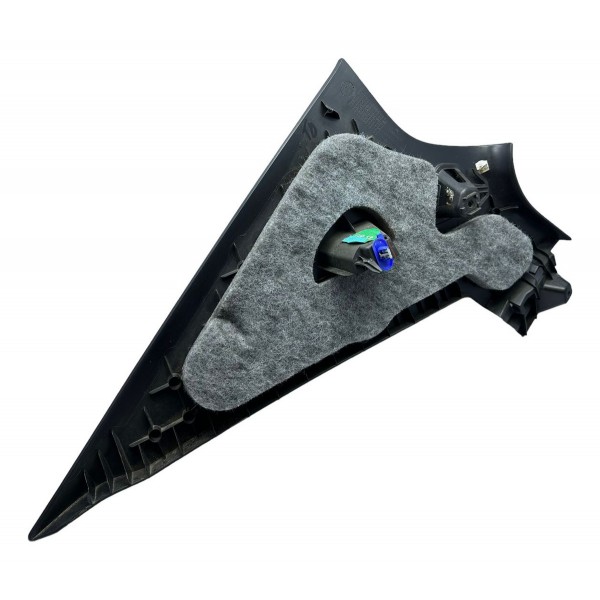 Acabamento Coluna Traseira Direita Cruze 1.4 Turbo 2023 Ler