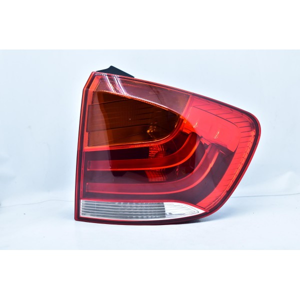 Lanterna Traseira Direita Com Led Bmw X1 2.0 2015 Direito Vermelho