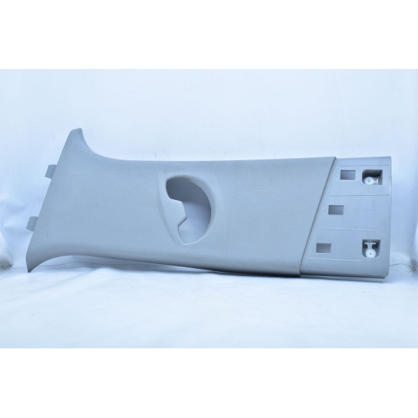 Acabamento Superior Coluna Central Esquerda Bmw X1 2.0 2015