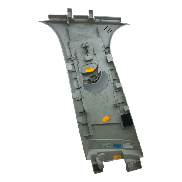 Acabamento Coluna Central Dianteiro Direito C4 Pallas 2.0 11