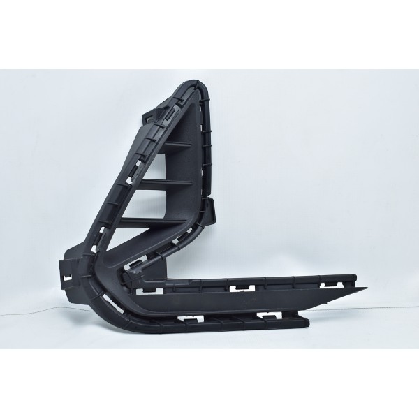 Moldura Inferior Farol Milha Lado Direito Hyundai Hb20 Preto