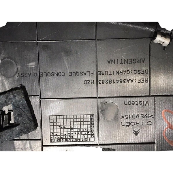 Acabamento Esquerdo Console Central C4 Lounge 1.6 Thp 2017