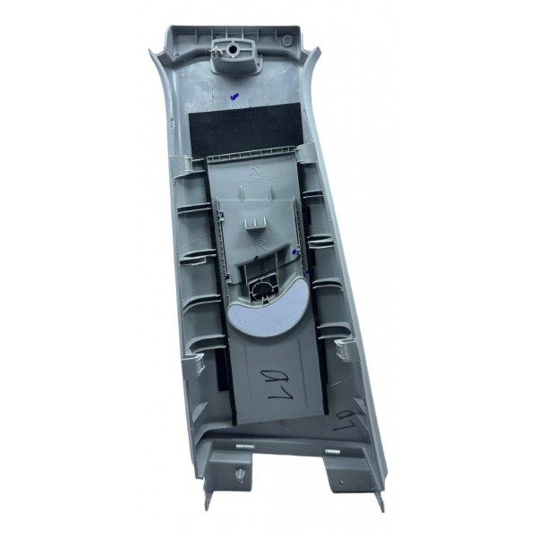 Acabamento Superior Coluna Central Direita Chery Tiggo 8 1.6