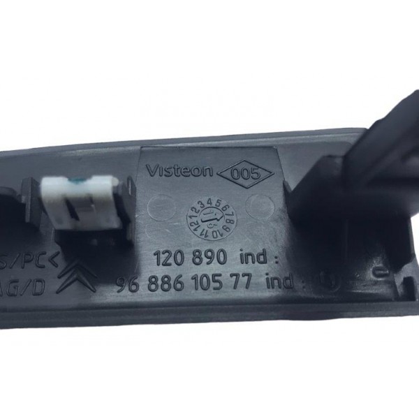 Acabamento Lateral Direito Multimidia C4 Lounge 1.6 Thp 17