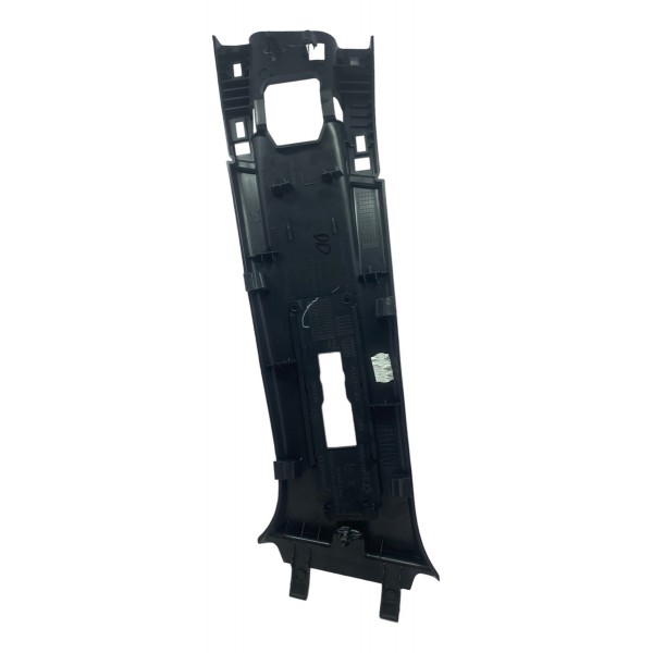 Acabamento Coluna Central Direita Captur 1.6 2021