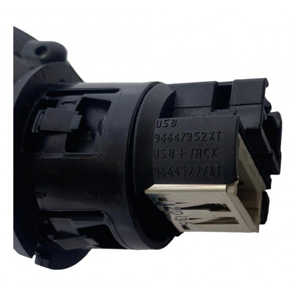 Tomada Usb Serial Citroen Ds3 1.6 Thp 2014