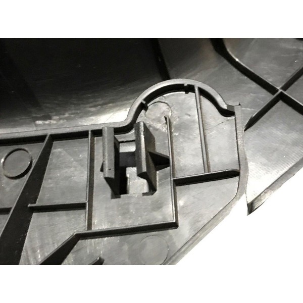 Acabamento Lateral Interno Traseiro Esquerdo Citroen Ds3 Thp