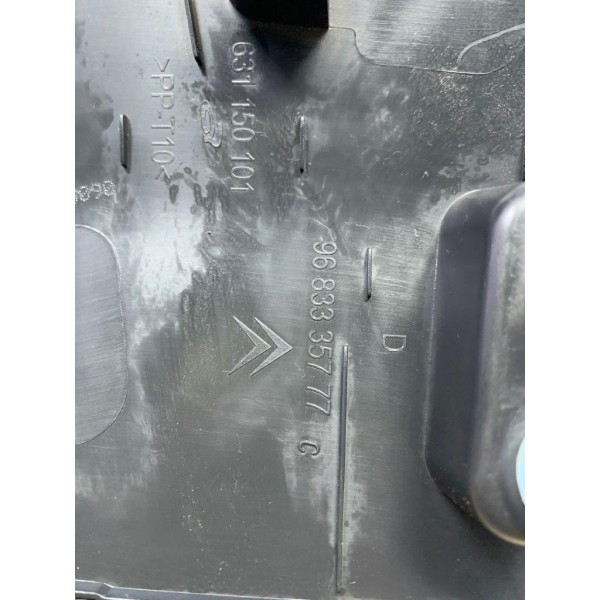 Acabamento Coluna Traseira Direita Citroen Ds3 1.6 Thp 14