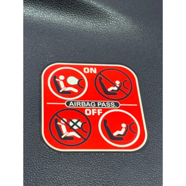 Acabamento Lateral Passageiro Tabelier Ds3 1.6 Thp 14