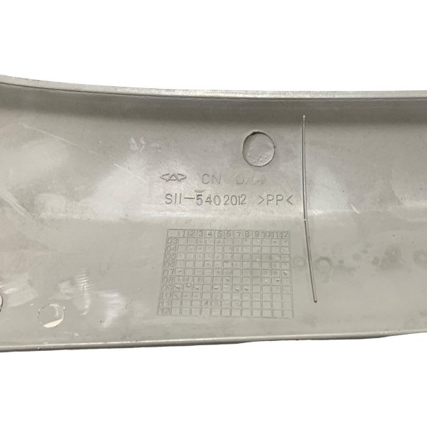 Acabamento Dianteiro Direito Coluna Parabrisa Chery Qq 1.1