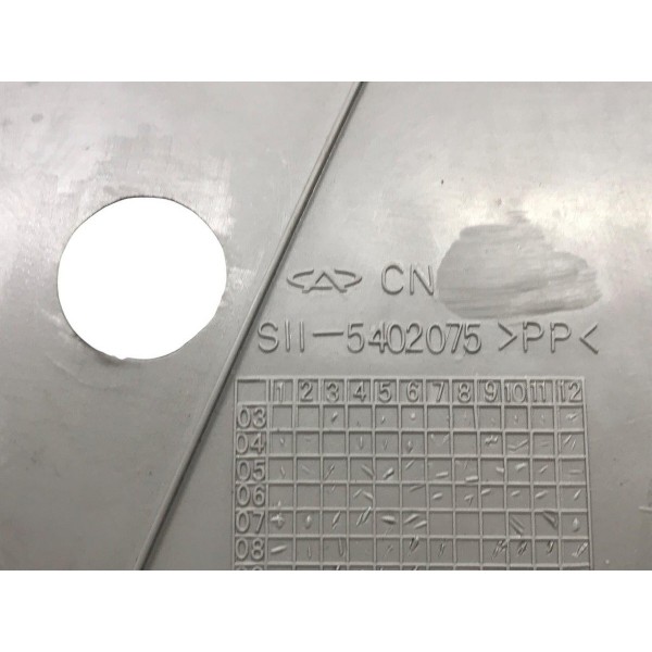 Acabamento Porta Malas Esquerda Chery Qq 1.1 2012