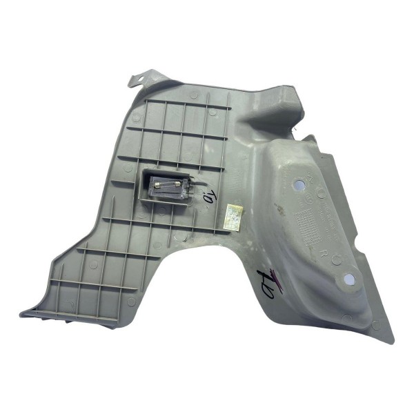 Acabamento Lateral Porta Malas Direito Chery Qq 1.1 2012