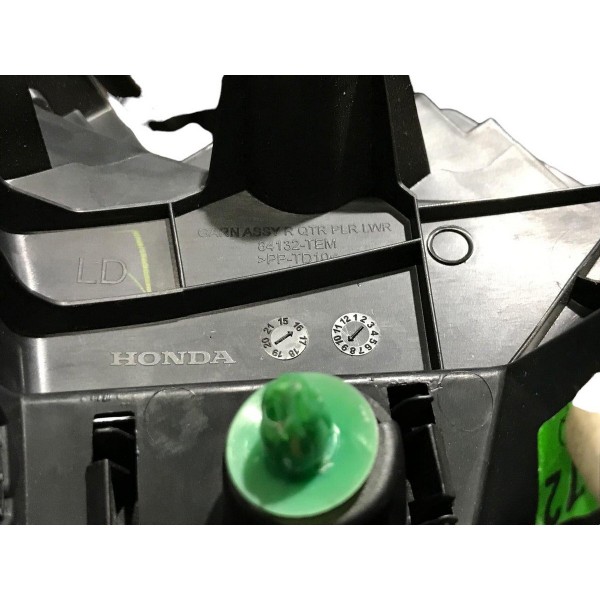 Moldura Coluna Traseira Direita Civic 1.5 G10 2017