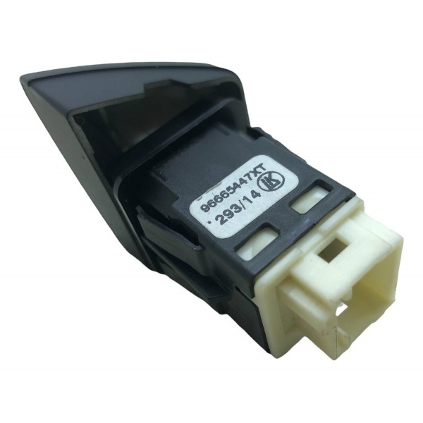 Botão Comando Abertura Tampa Porta Malas Ds5 1.6 Thp 2015