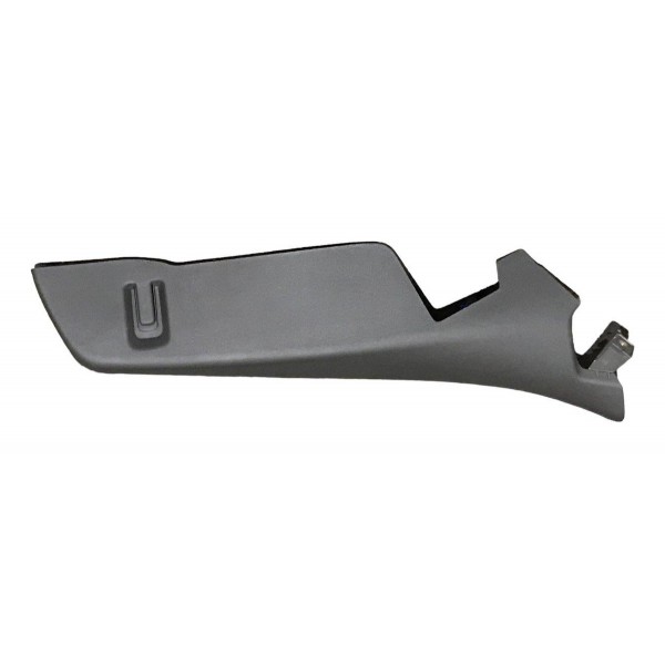 Acabamento Lateral Direito Banco Traseiro Cruze Hatch 17