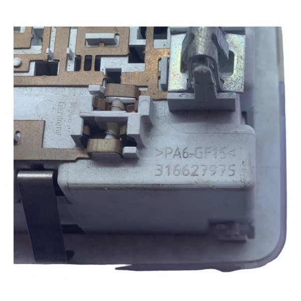 Luz Cortesia Traseira Cruze Hatch Ltz 1.4 2017