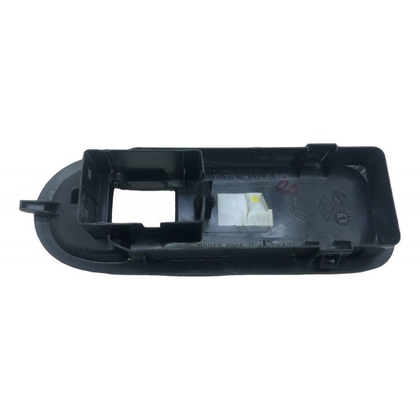 Acabamento Botão Vidro Dianteiro Direito Duster 1.6 2020