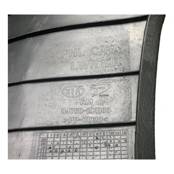 Acabamento Inferior Painel Esquerdo Kia Soul Ex 1.6 2012