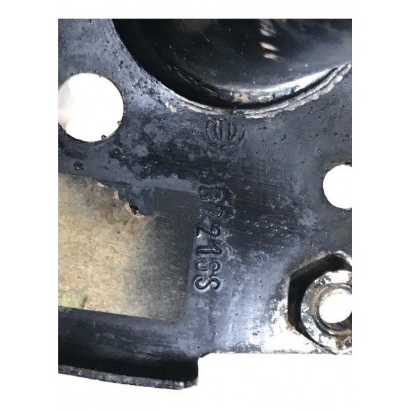 Barra Suporte Parachoque Dianteiro Esquerdo Toro 1.8 2019